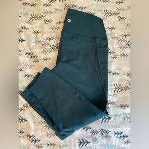 Senita Athletics Crop Leggings